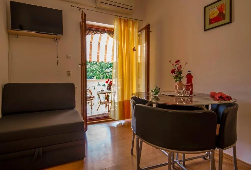 Apartment Apartmani Stefano Labin  Croatia