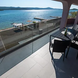 https://euroholiday-apartments.hotelinzadar.com